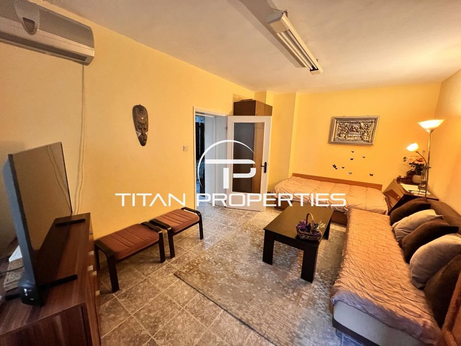 Дава се под наем Двустаен апартамент в Бургас, Възраждане - 55 кв.м за 408 € - Снимка #3