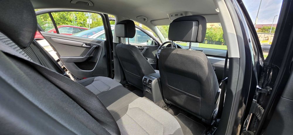 Volkswagen Passat B7 Sedan 1.8 TSI DSG 160 CP | 2012 | 140.000 km