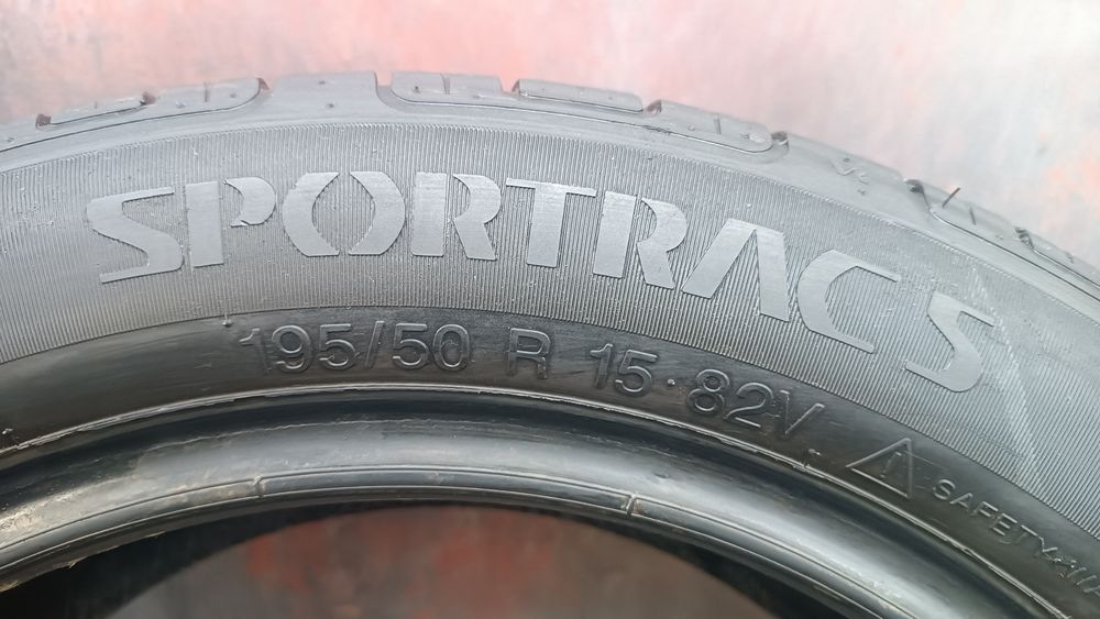 195/50/15 Vredestein