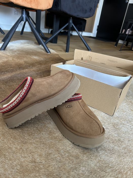 Incaltaminte Ugg Tazz
