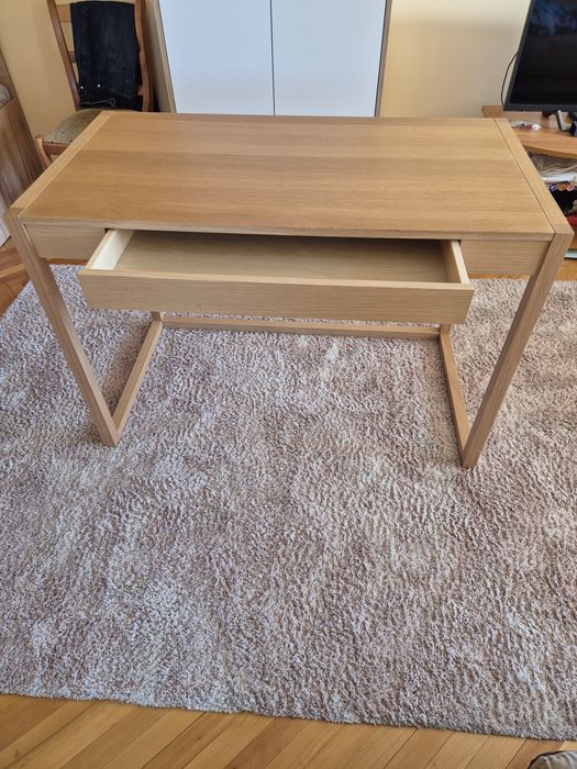 Ученическо бюро Jysk