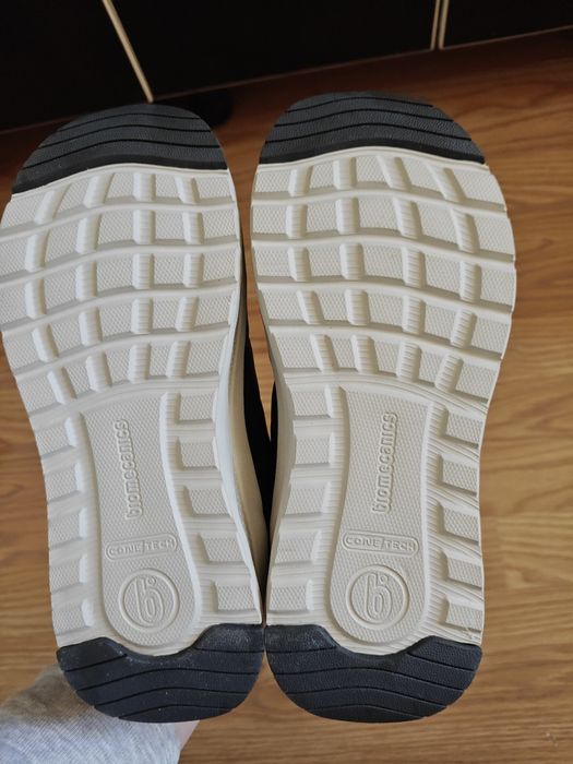Pantofi sport Biomecanics 32