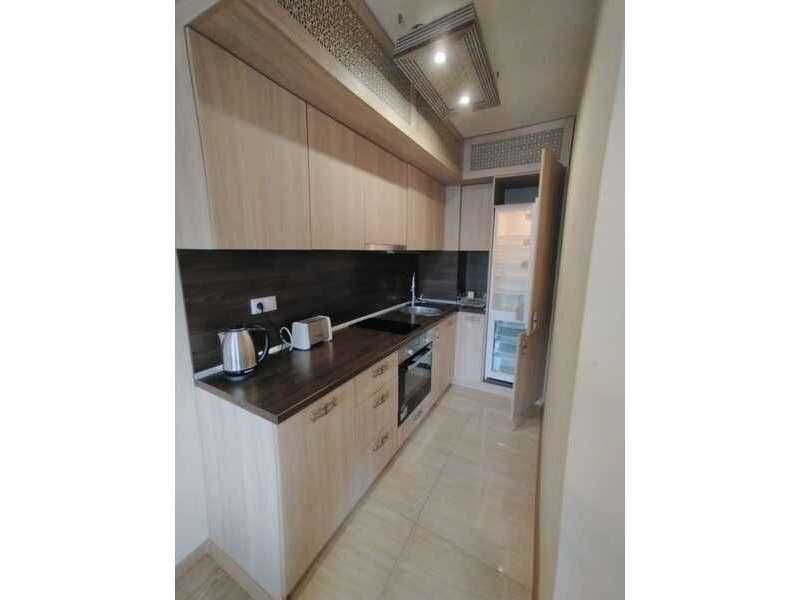 Продава се Двустаен апартамент в Варна, Цветен квартал - 63 кв.м за 2016 €/кв.м - Снимка #3