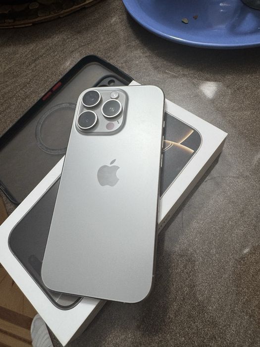 Vand/schimb iPhone 16 Pro 256Gb…full box