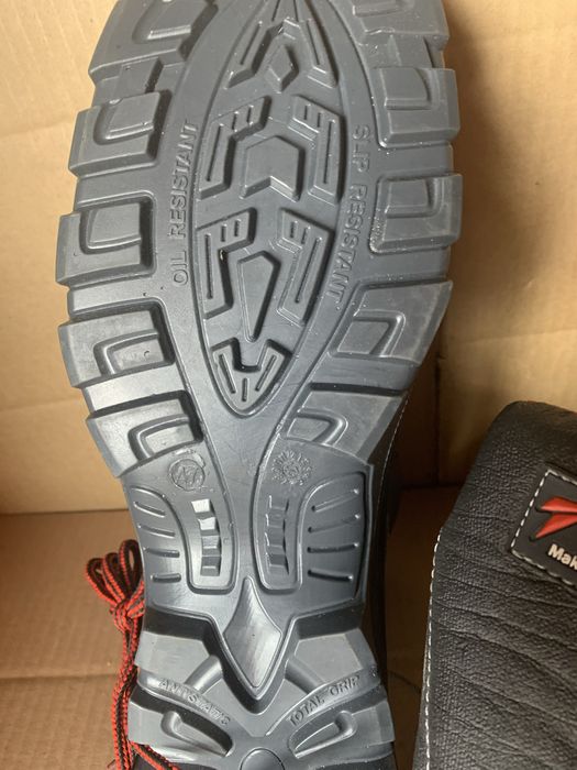 Ботинки специальные Размер 47 (маломерки)