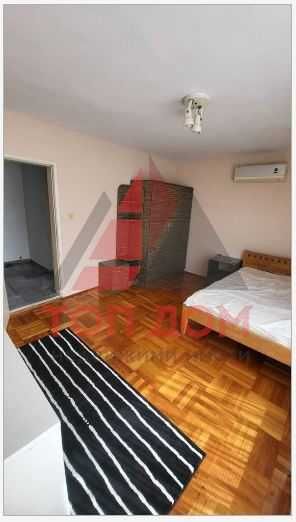 Дава се под наем Многостаен апартамент в Варна, Лятно кино Тракия - 160 кв.м за 714 € - Снимка #3