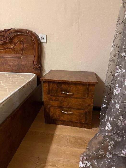 Спальный гарнитур в комплекте б/у. Самовывоз