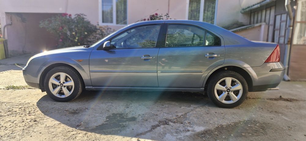 FORD Mondeo 2001