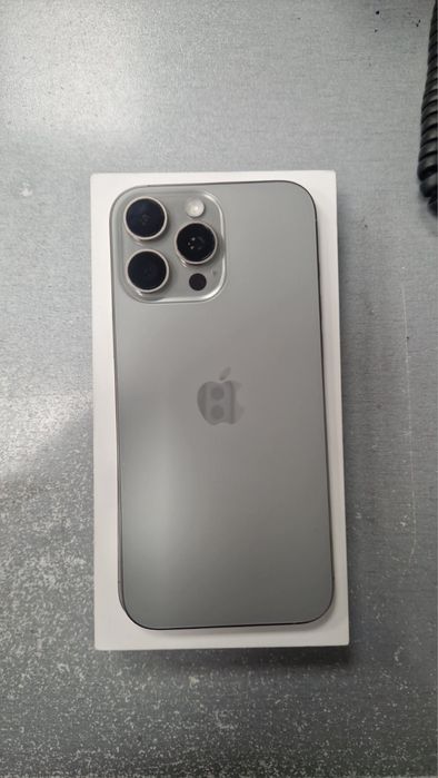 Iphone 16 pro max 256 gb