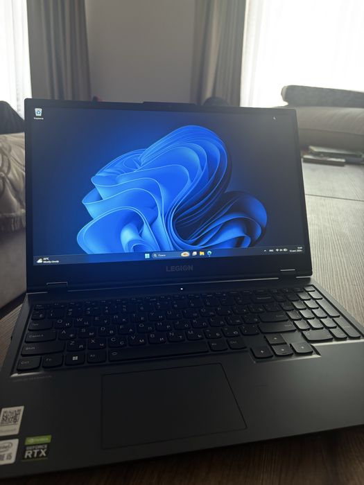 Lenova Legion 5 15IMH6