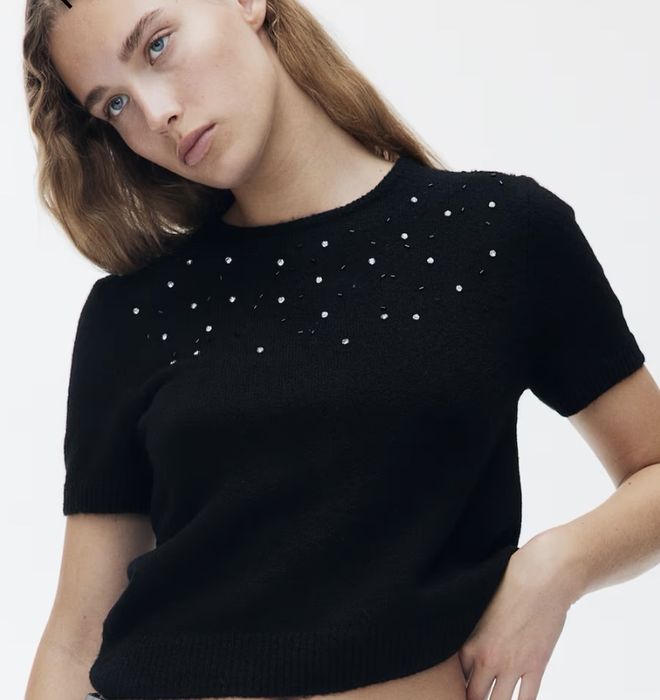 Нова жилетка , нова блуза с камъни   ХС и С размер