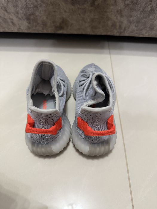 Adidasi Adidas Yeezy copii