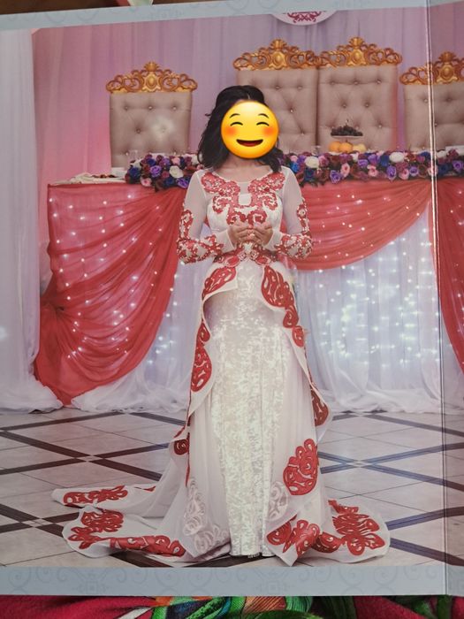 Платье для узату