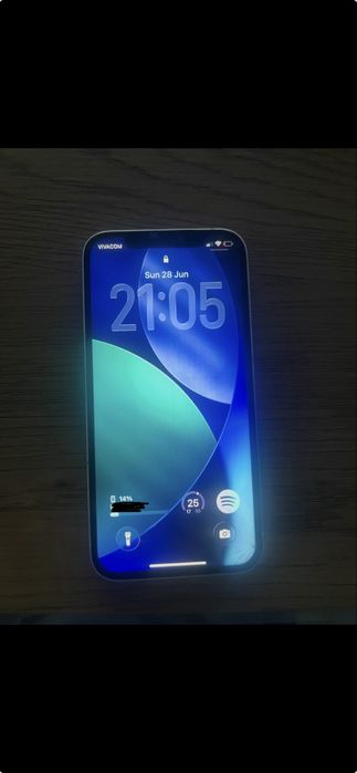 iphone 12.