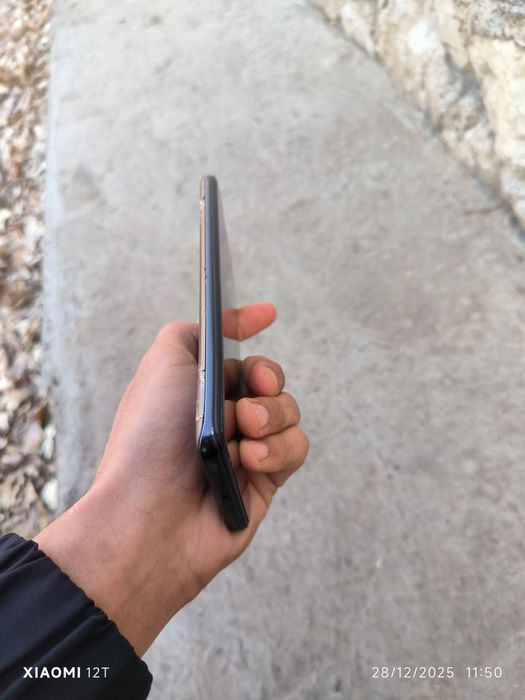 Xiaomi 12T sotiladi