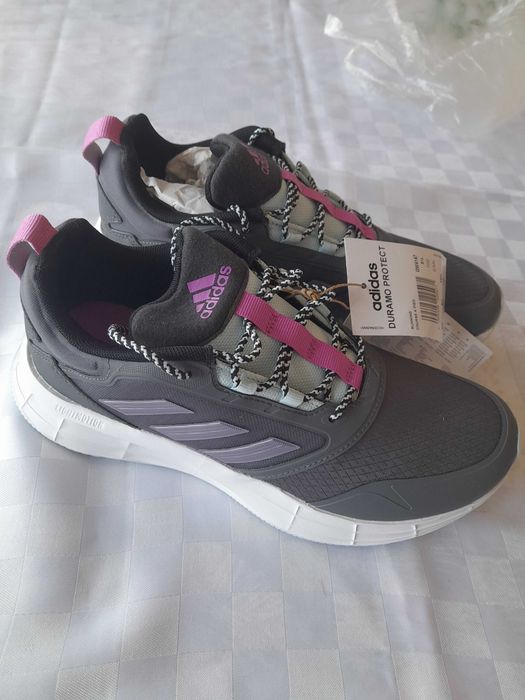 Нови дамски маратонки Adidas