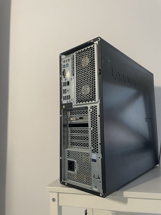 Workstation / Statie de Lucru Lenovo Thinkstation P510 - Xeon E5 1650 v4 - 32GB RAM DDR4 ECC - Sursa 650W