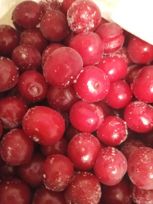 Продаю вишню домашнюю