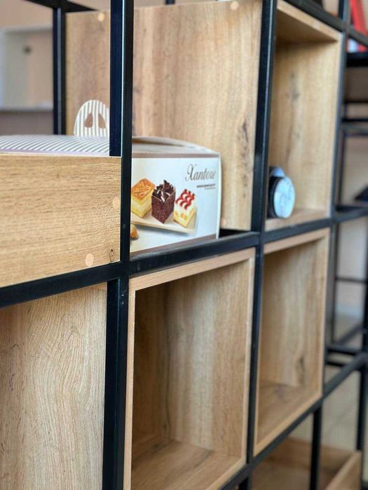 Лофт стеллажи и журнальный стол