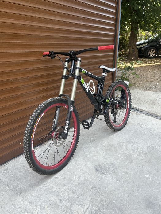 Dh колело Commencal meta 55