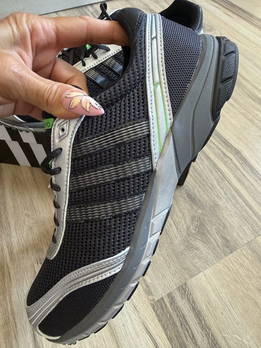Оригинални нови маратонки Adidas ADIZERO ADIOS OG! 39,40,42,43,44 н