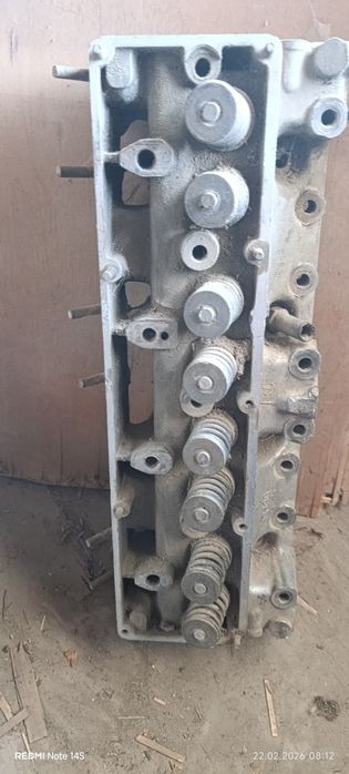 Запчасти на автомашина зил