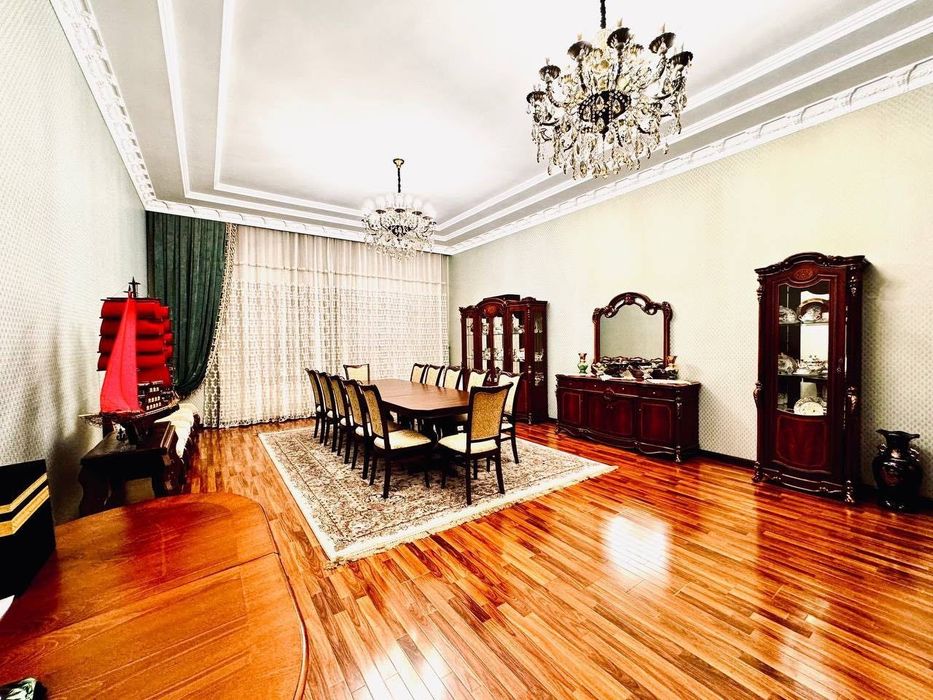 Тикланиш, Юнусабад! Продаётся Евродом 12 соток 11 комнат