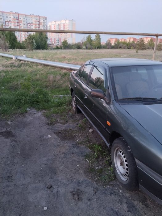 Продам машину Ниссан Премьера P10