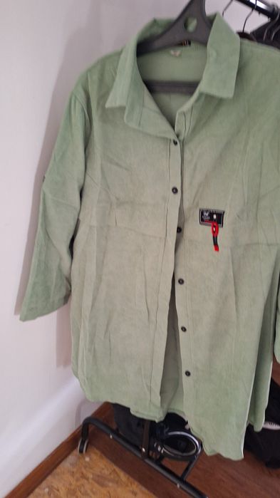 Продаю женские платья