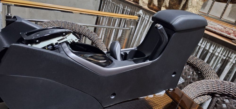 Tracker Bar sotiladi yengi moshinadan yechilgan holati zor