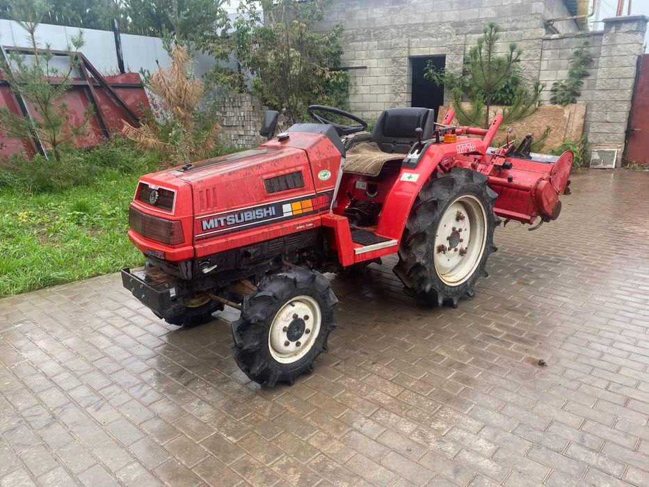 Трактор MITSUBISHI Япония с култиватором 16лс 18лс