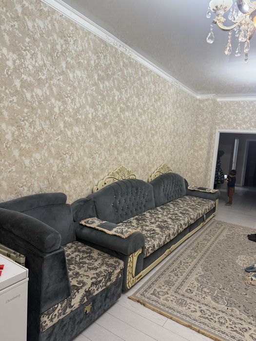 Продам диван срочно срочно