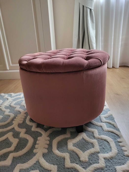 Taburet cu spatiu de depozitare