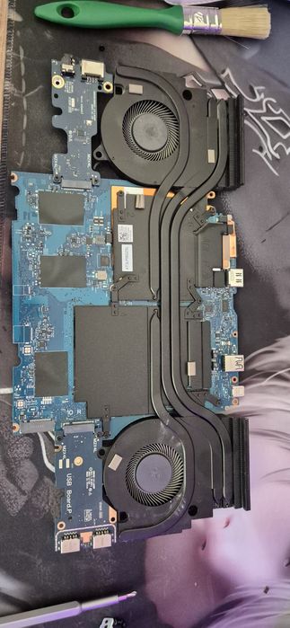 Îl curăț + instalare Windows!