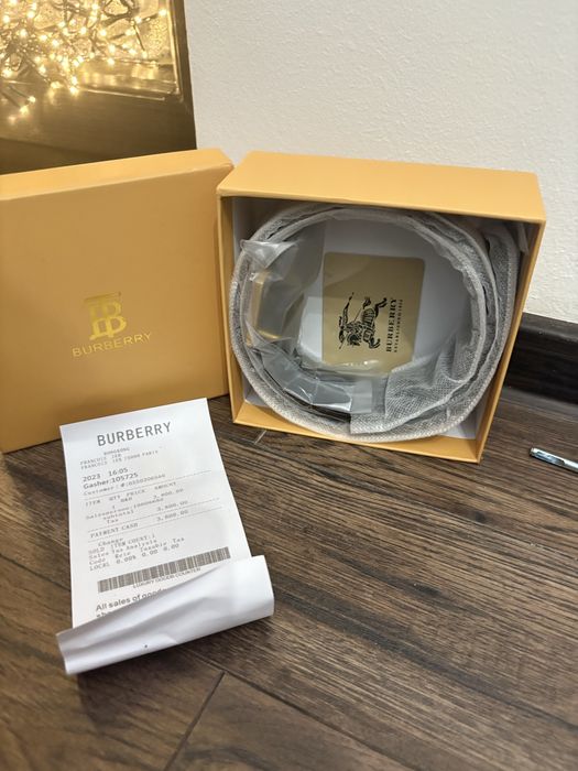 Curea Burberry Calitate Premium