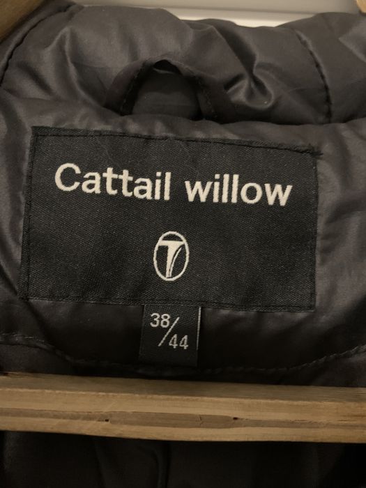 Женский пуховик цвет металлик