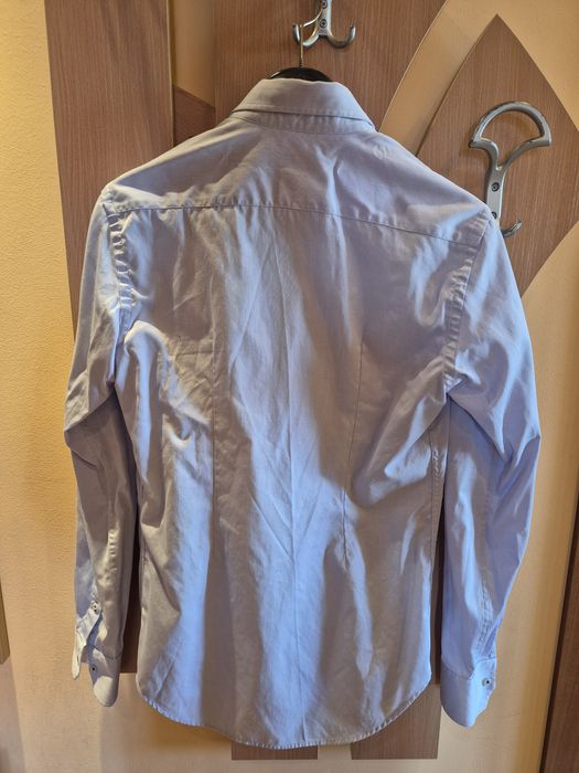 Продавам мъжки ризи