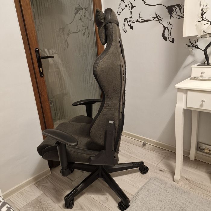 Scaun gaming myria