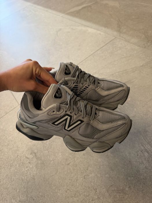 Маратонки new balance