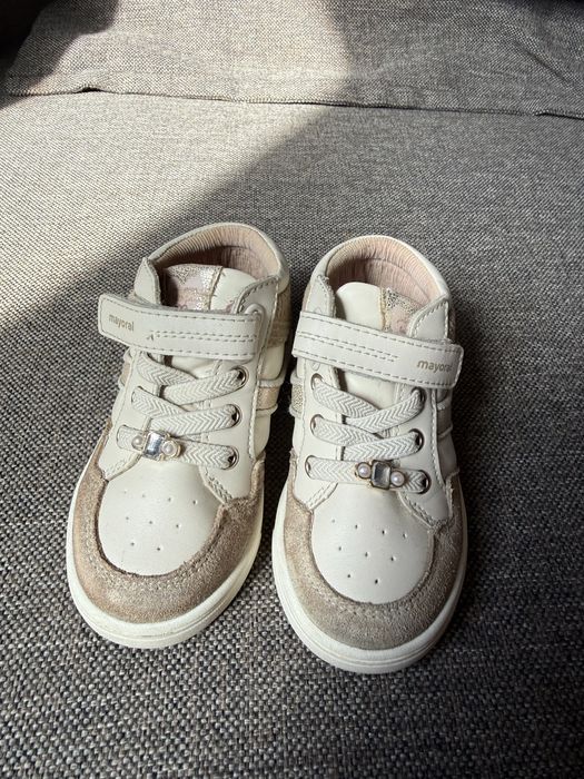 Детская обувь.