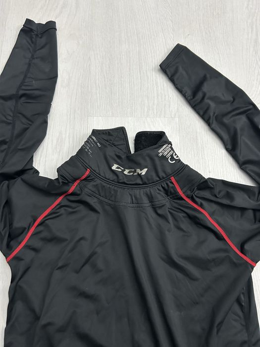 Хоккейный комплект продам Канада