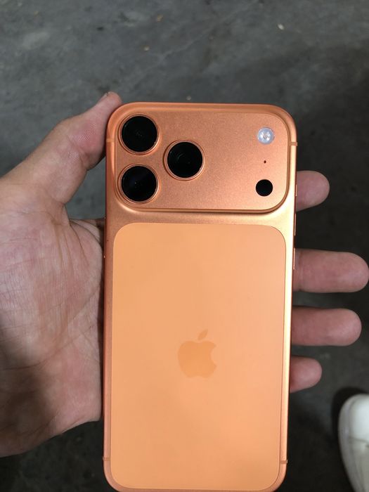 17 pro max промах