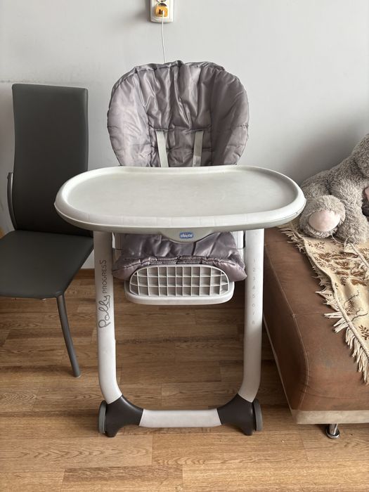 Продам детский стульчик для кормления Chicco Polly Progres5