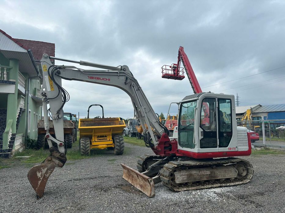 Miniexcavator Takeuchi TB 175, 8 tone, 2011