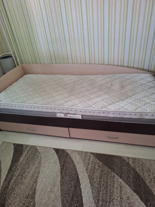 Единично легло 90/200