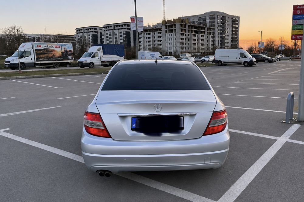 Mercedes benz c class w204 facelift-automat 5500€