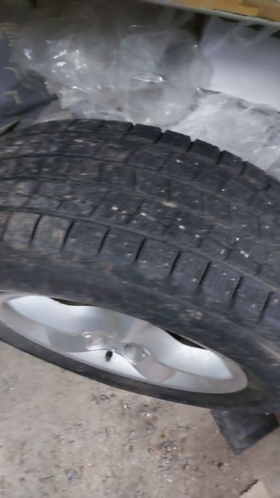 Шина с диской одна