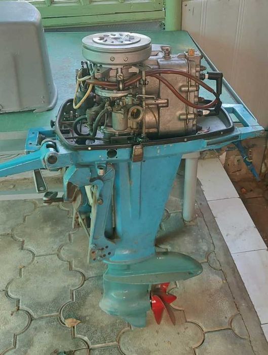 Лодочный мотор Вихрь