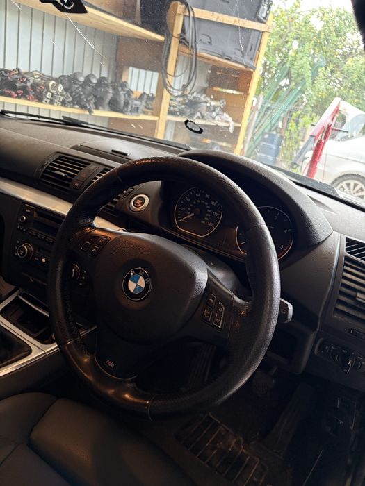 Dezmembrez bmw seria 1 e87
