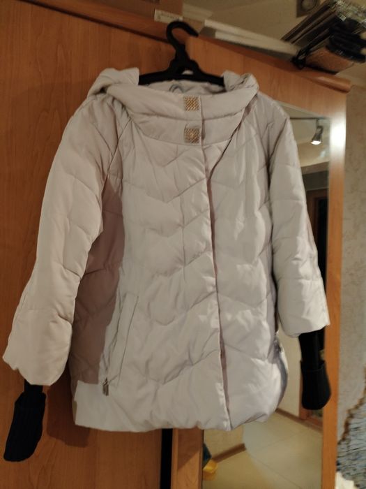 Куртки женские размер 44-46